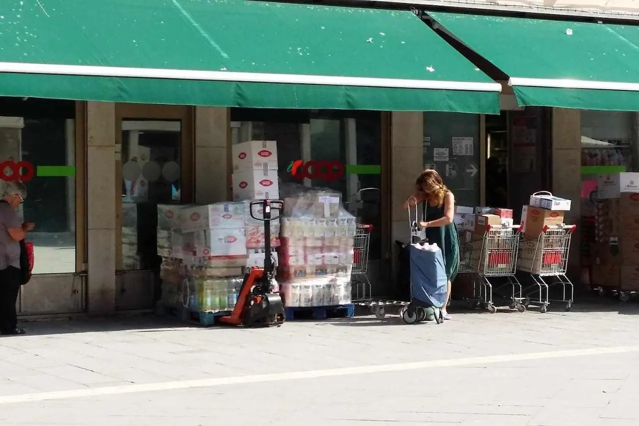 In The Heart Of Venice Free Internet Daire